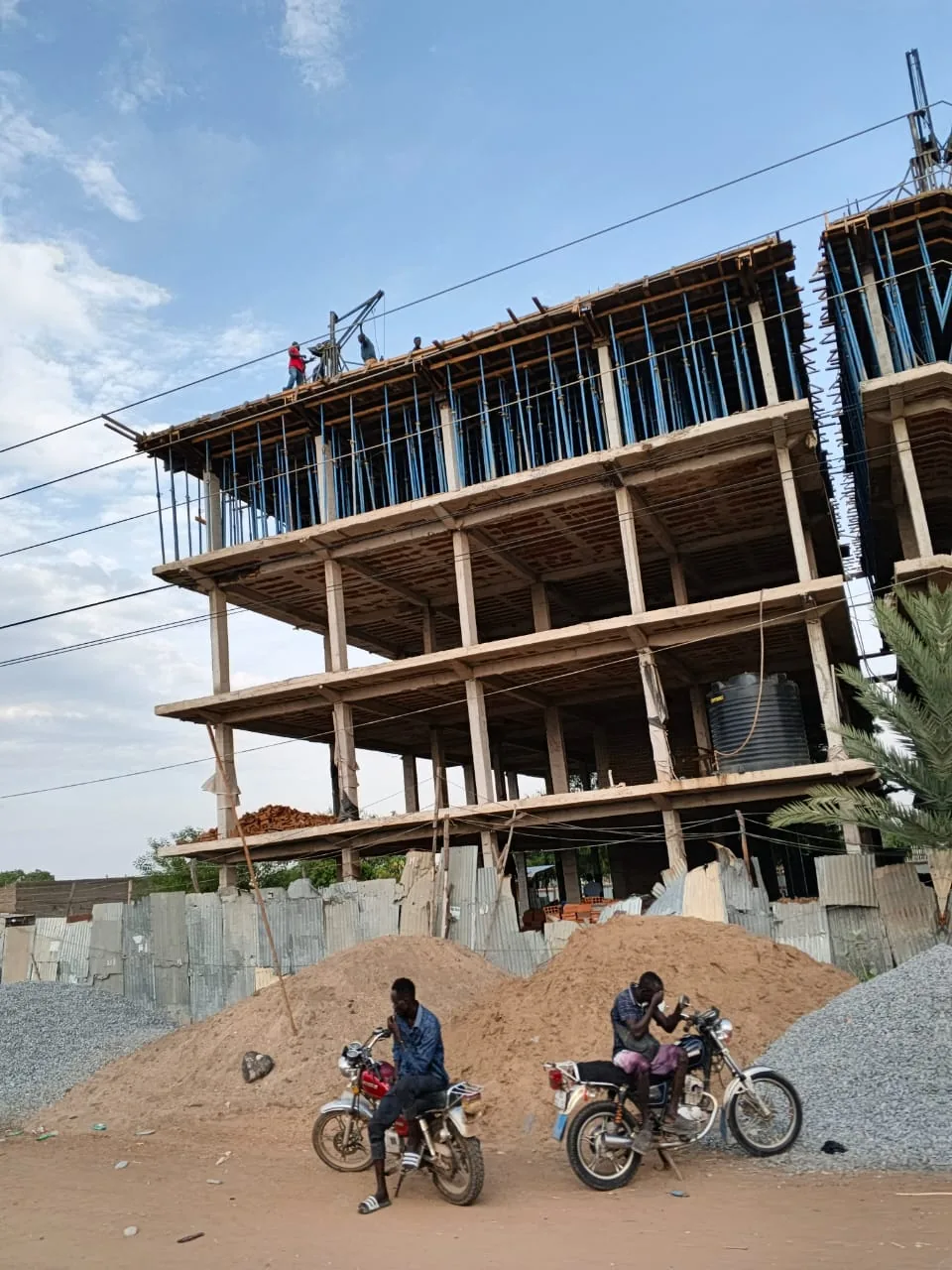 Multi storey frame construction