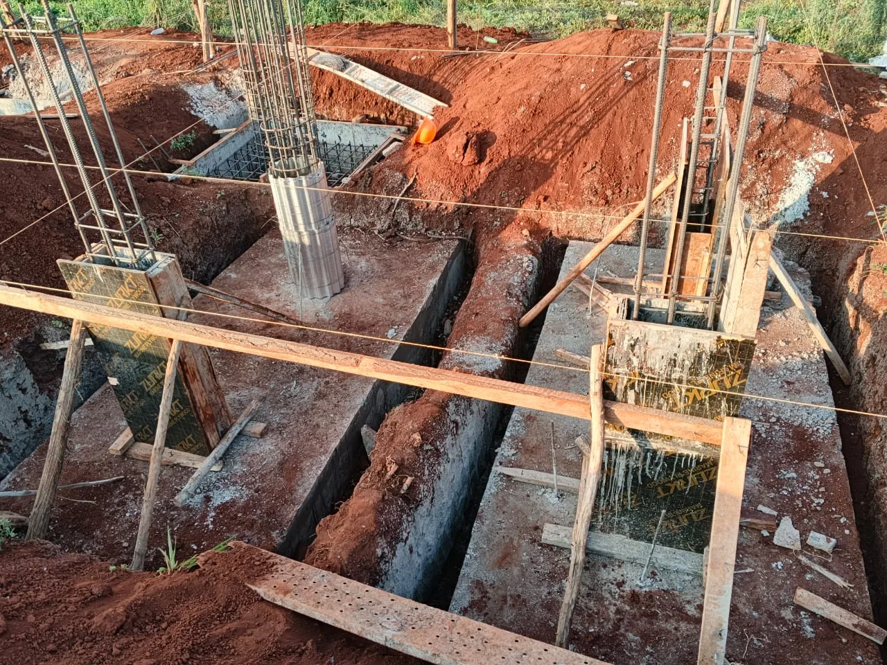 Strip foundation formwork